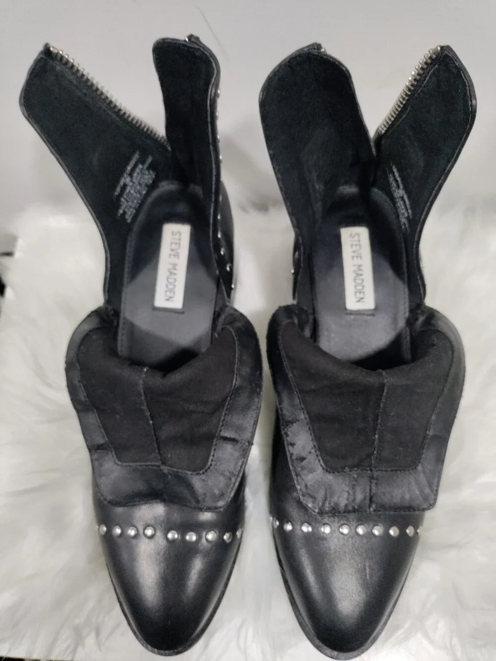 Cute Steve Madden Black Leather Studded Ankle Boots Size 9